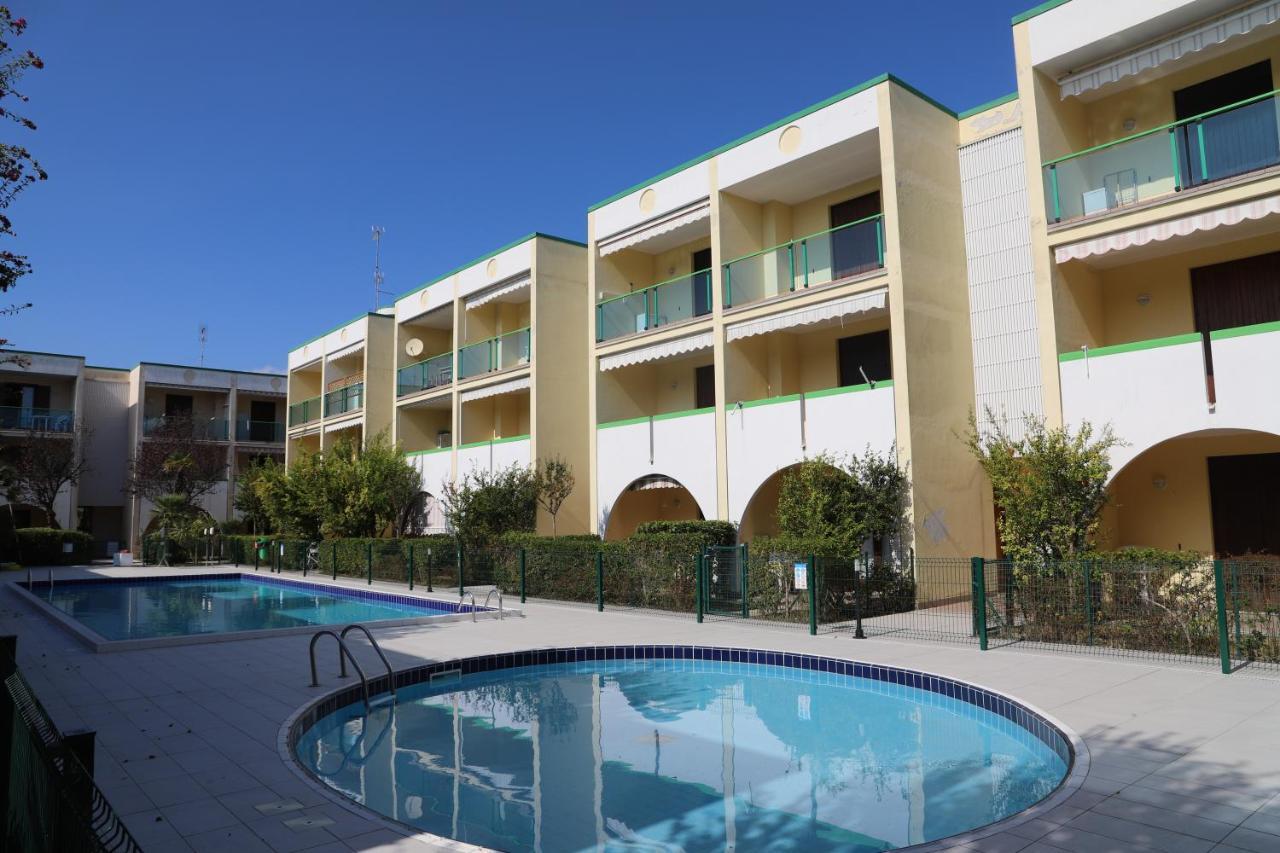 Villaggio Lia-Gemini Bibione Extérieur photo